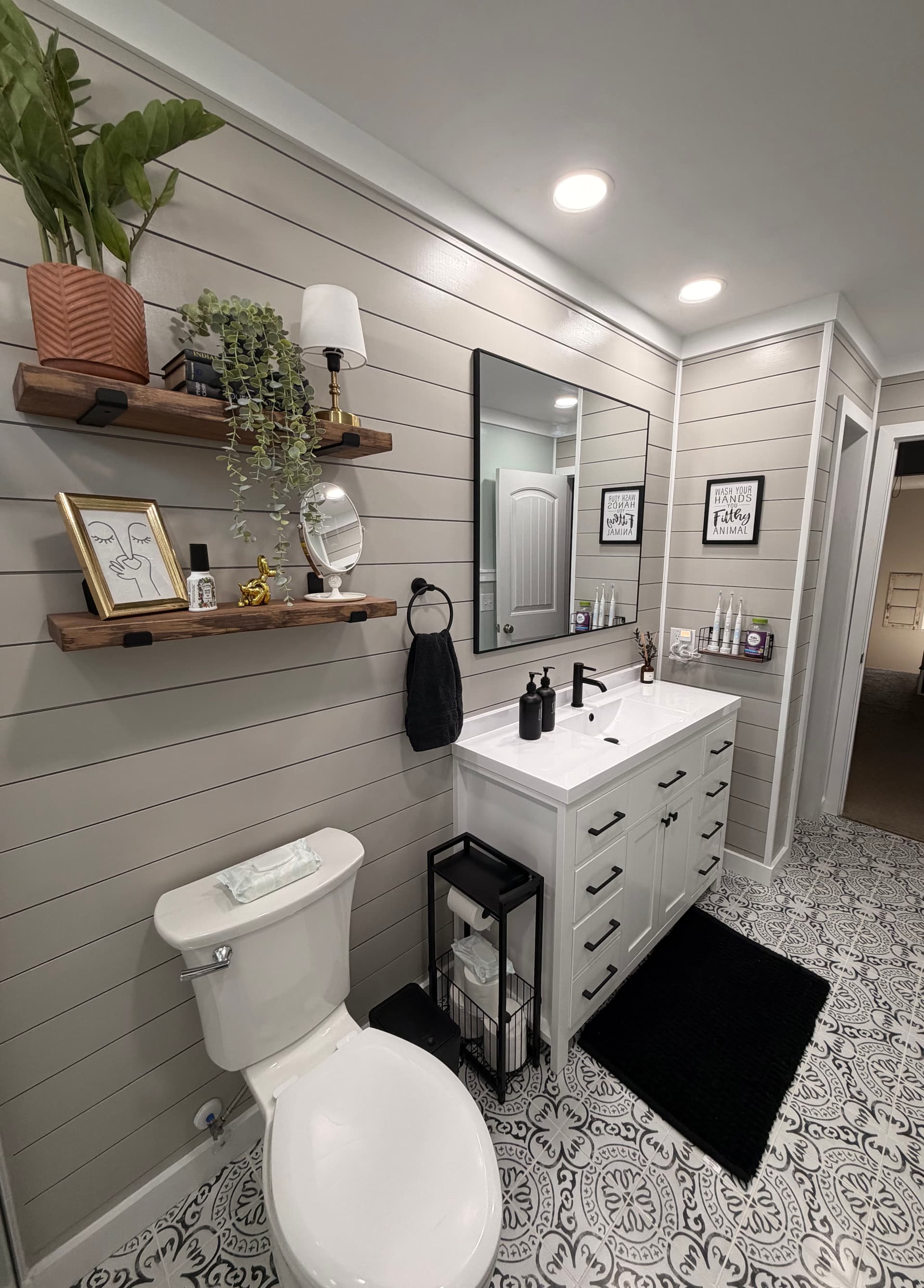 Stunning Bathroom Makeover in Your Neighborhood